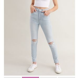 Garage distressed jeans